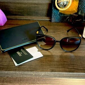 Fendi FF logo sunglasses